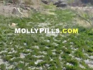 Nghiệp dư adventure người lớn video - molly pills - chết tiệt trong paradise pov